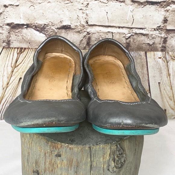 TIEKS BALLET FLATS METALLIC PEWTER SIZE 7 - Picture 4 of 7
